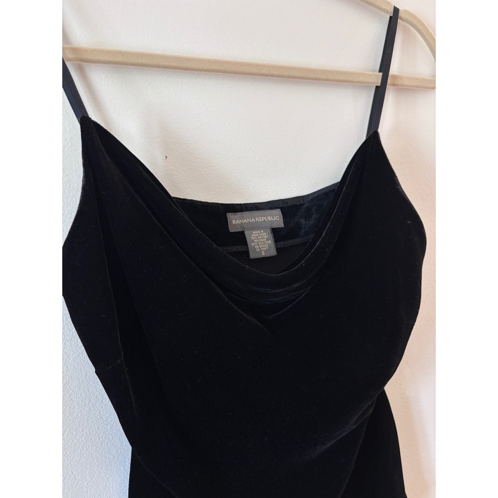 Vintage Banana Republic Black Velvet Silk Blend Cowl Neck Camisole Top Small - Picture 2 of 5